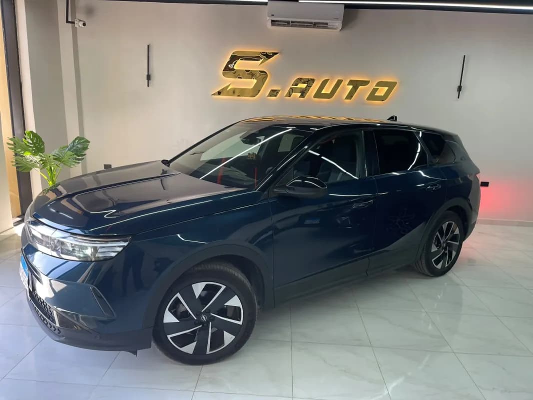 Opel Grand land 2025 high line + Navy Blue Automatic — Used