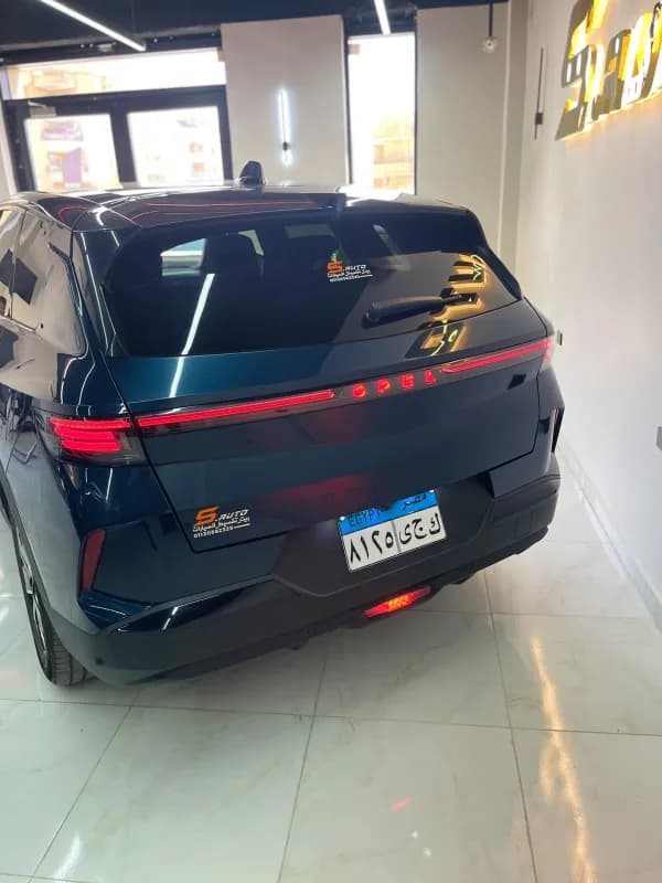 Opel Grand land 2025 high line + Navy Blue Automatic — Used