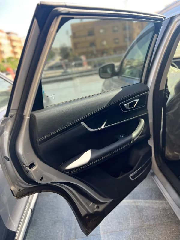 Chery Tiggo 8 2026 Luxury Silver Automatic — New