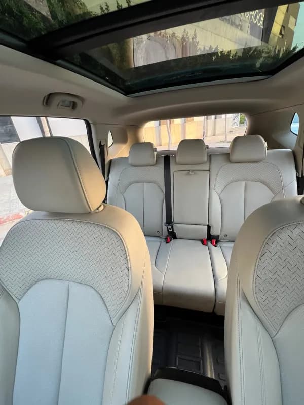 MG RX5 2025 Luxury Black Automatic — Used