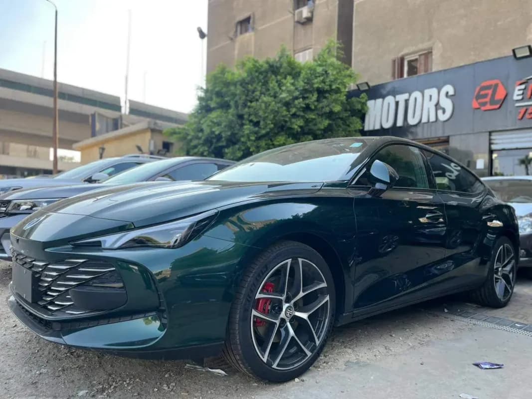 MG 7 2027 Trophy Green Automatic — New