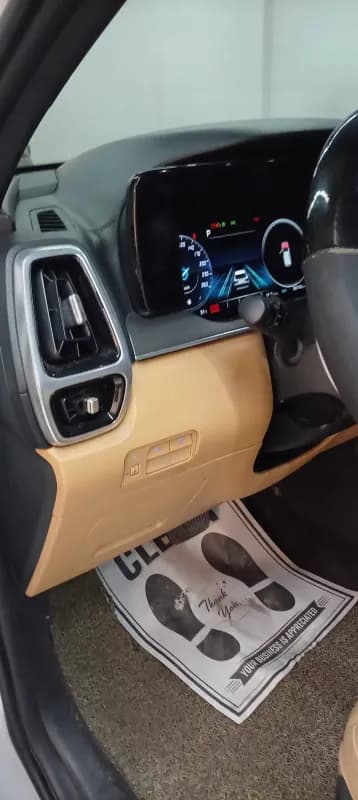 Kia Cerato 2023 Highline White Automatic — Used