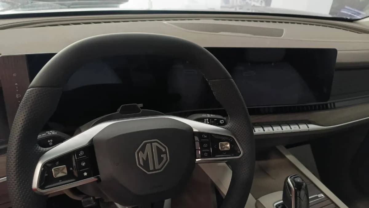 MG RX9 2027 PHEV Gray Automatic — New