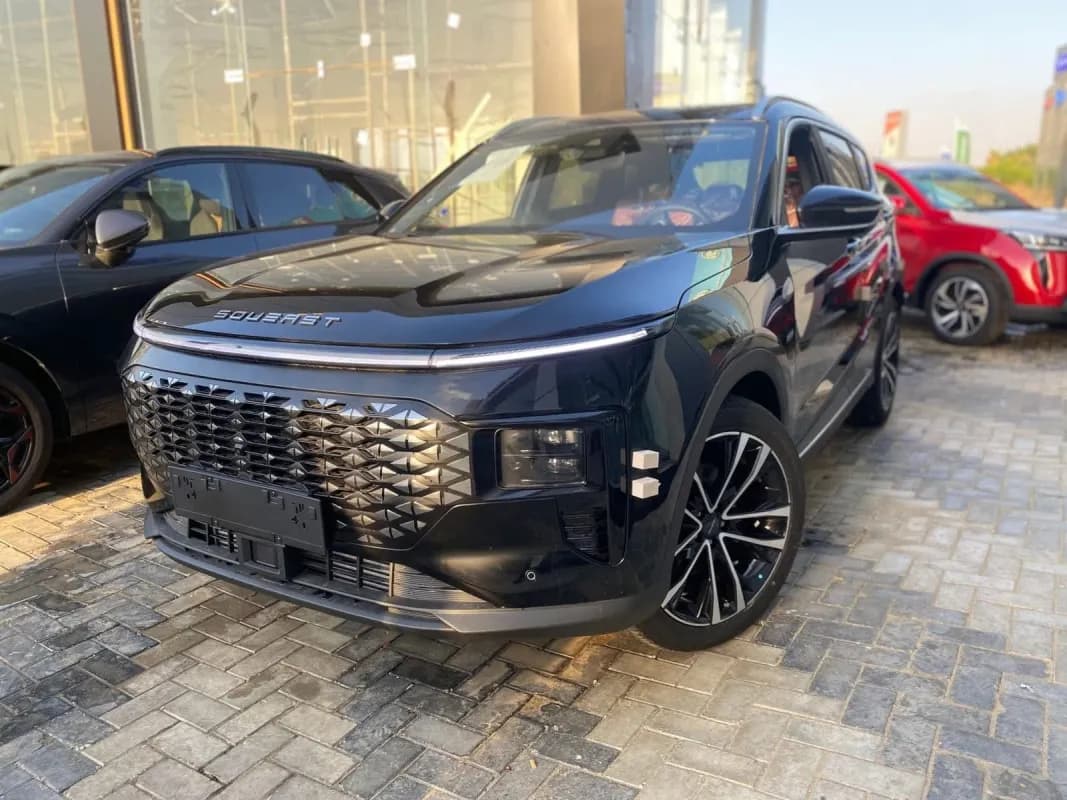 سويست S07 2027 هاي لاين أسود أوتوماتيك — جديدة