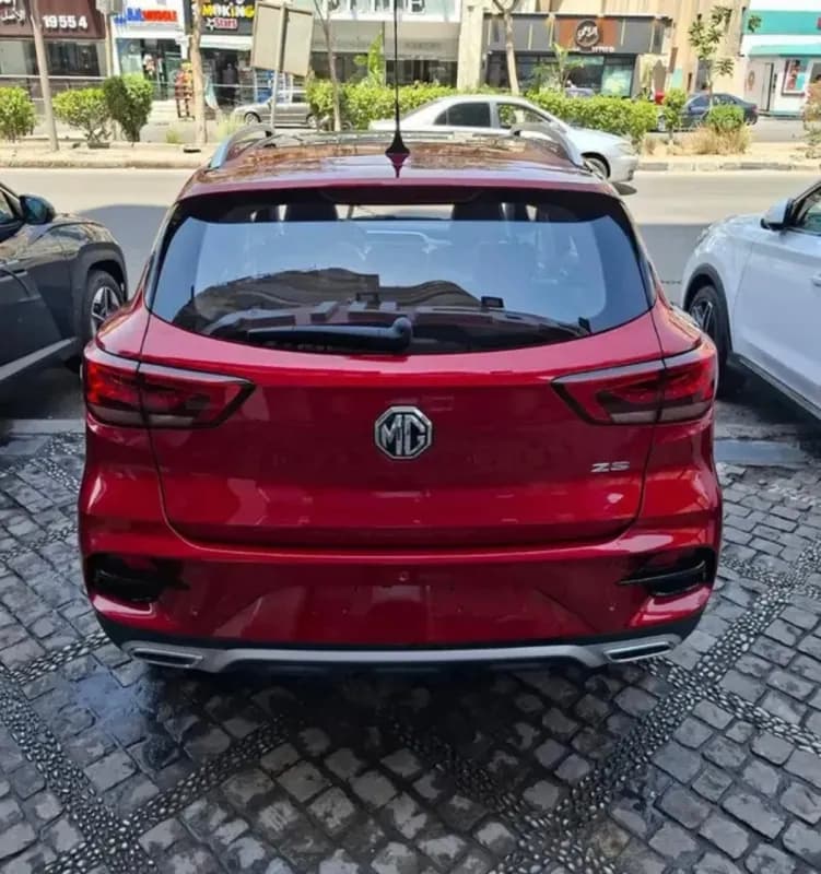 MG ZS 2027 Luxury Red Automatic — New