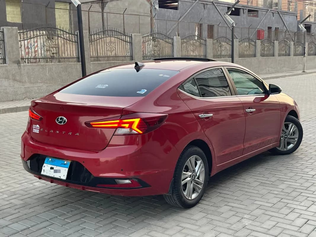 Hyundai Elantra AD 2025 Topline Red Automatic — Used