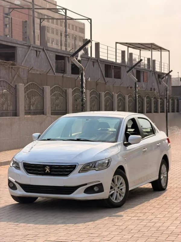 Peugeot 301 2020 allure White Automatic — Used