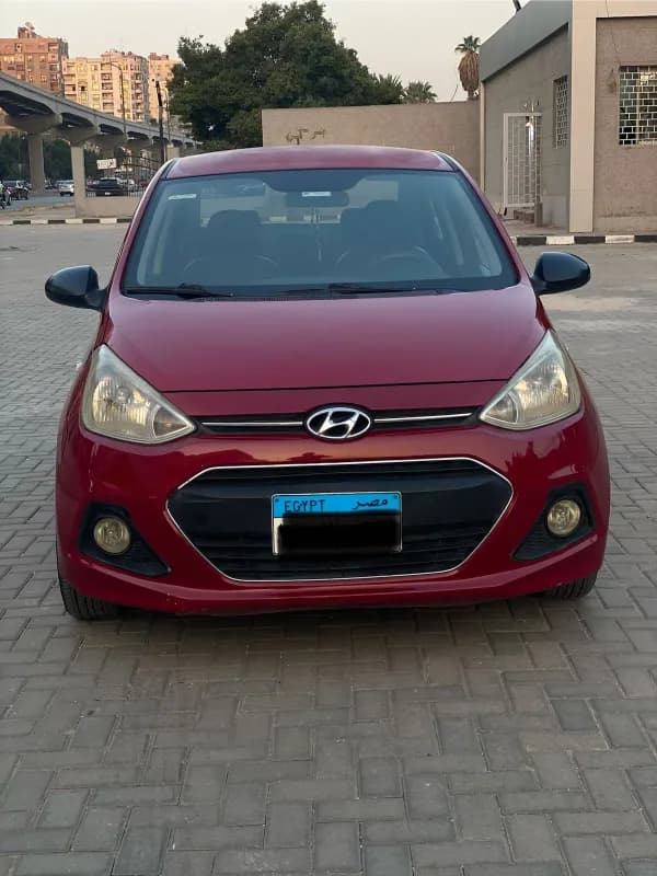 Hyundai I10 2015 Highline Red Automatic — Used