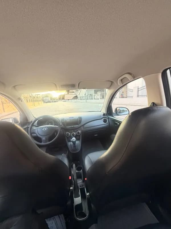 Hyundai I10 2017 Highline Silver Automatic — Used