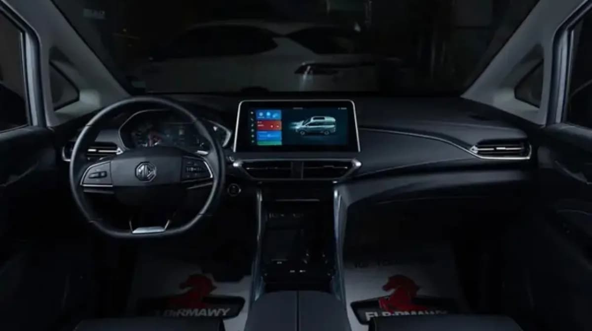 MG G50 Plus 2027 Luxury Silver Automatic — New