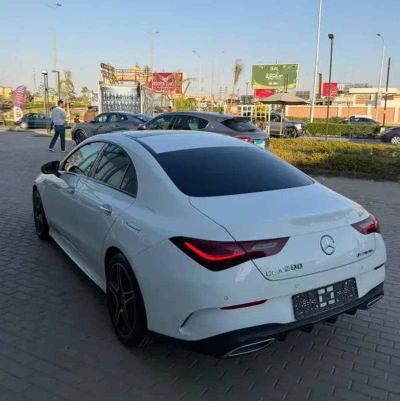 مرسيدس بنز CLA 200 2024 ايه ام جي أبيض أوتوماتيك — جديدة