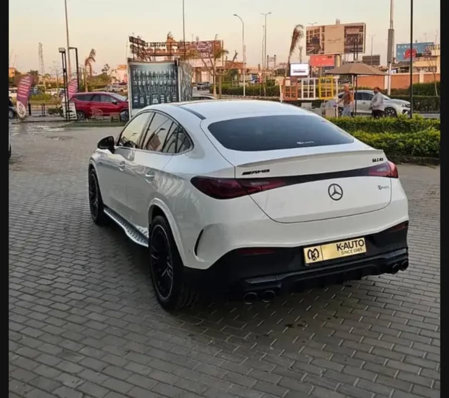 مرسيدس بنز GLC 43 2026 ايه ام جي أبيض أوتوماتيك — جديدة