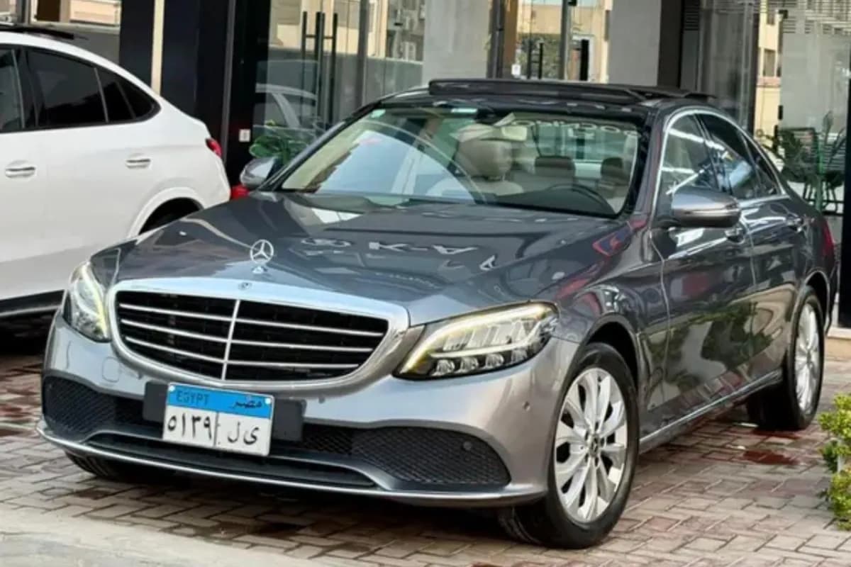 Mercedes-Benz C180 2019 Exclusive Gray Automatic — Used