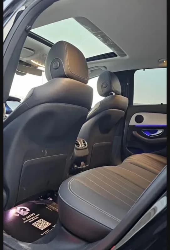 Mercedes-Benz E200 2022 premium Black Automatic — Used