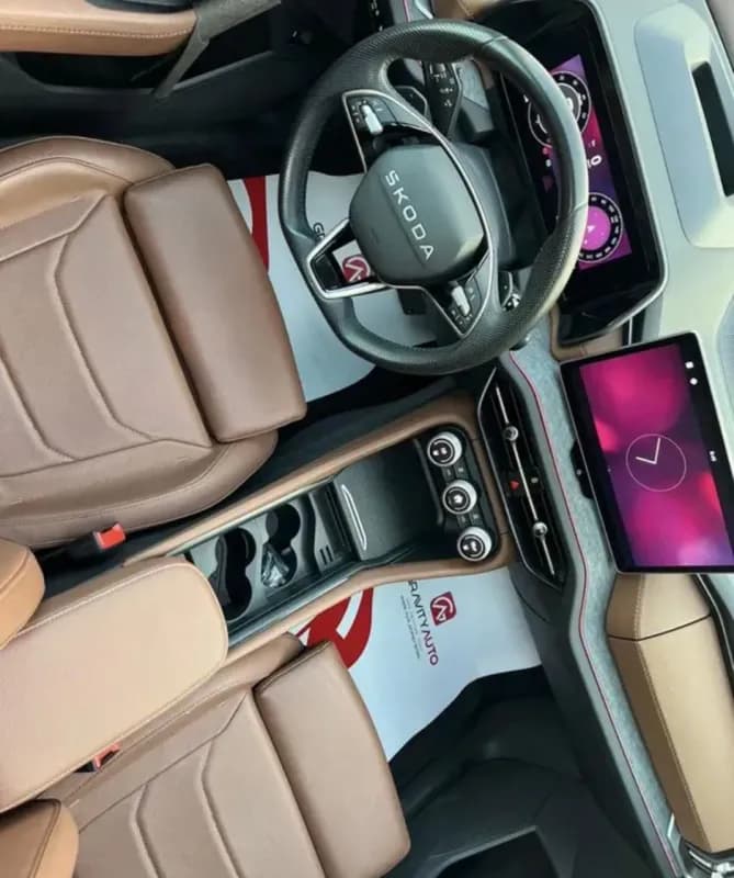 Skoda KODIAQ 2025 Suit Gray Automatic — Used