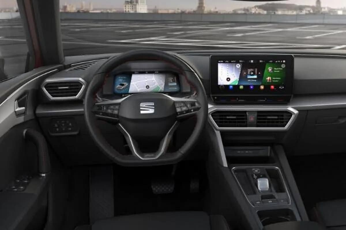Seat Leon 2026 Advanced Black Automatic — New