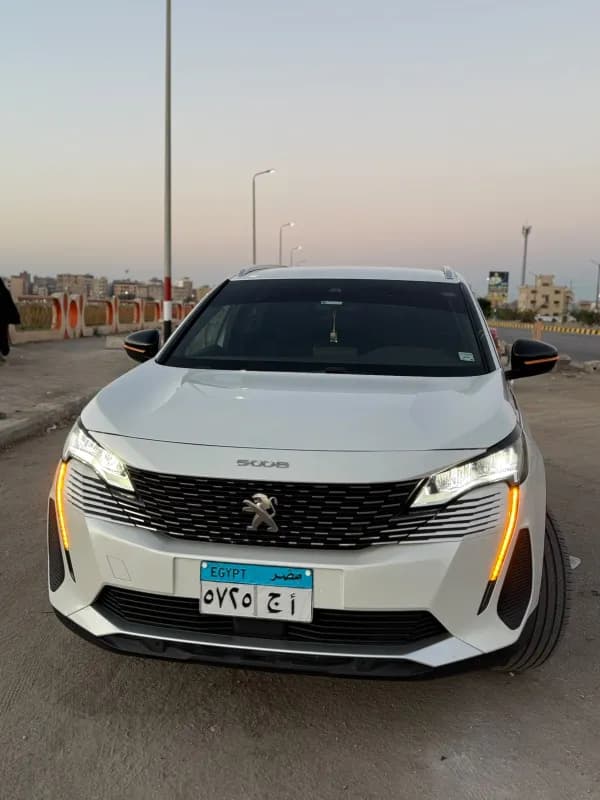 Peugeot 5008 2024 Active Pack White Automatic — Used