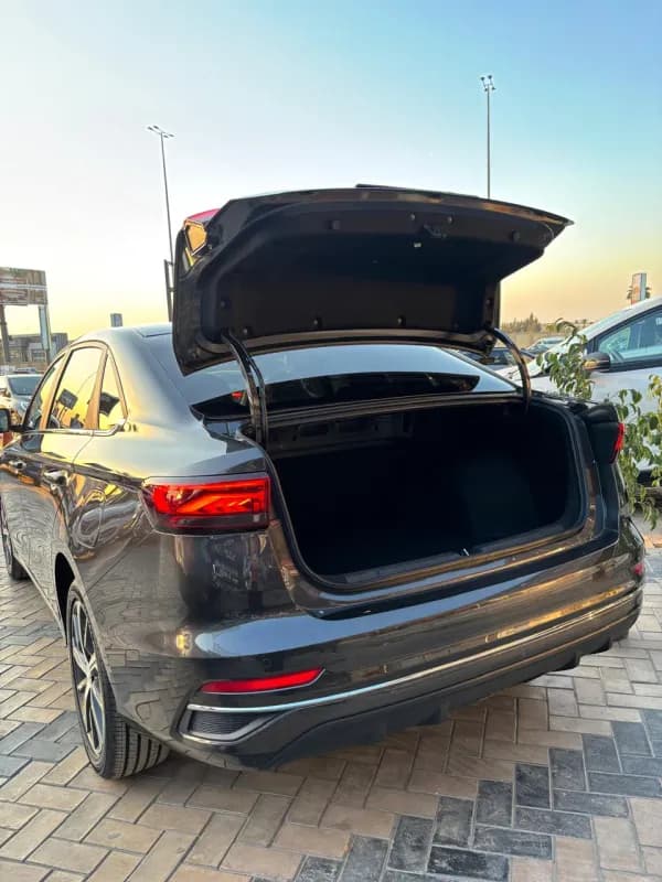 Geely Emgrand 2026 Luxury Gray Automatic — New