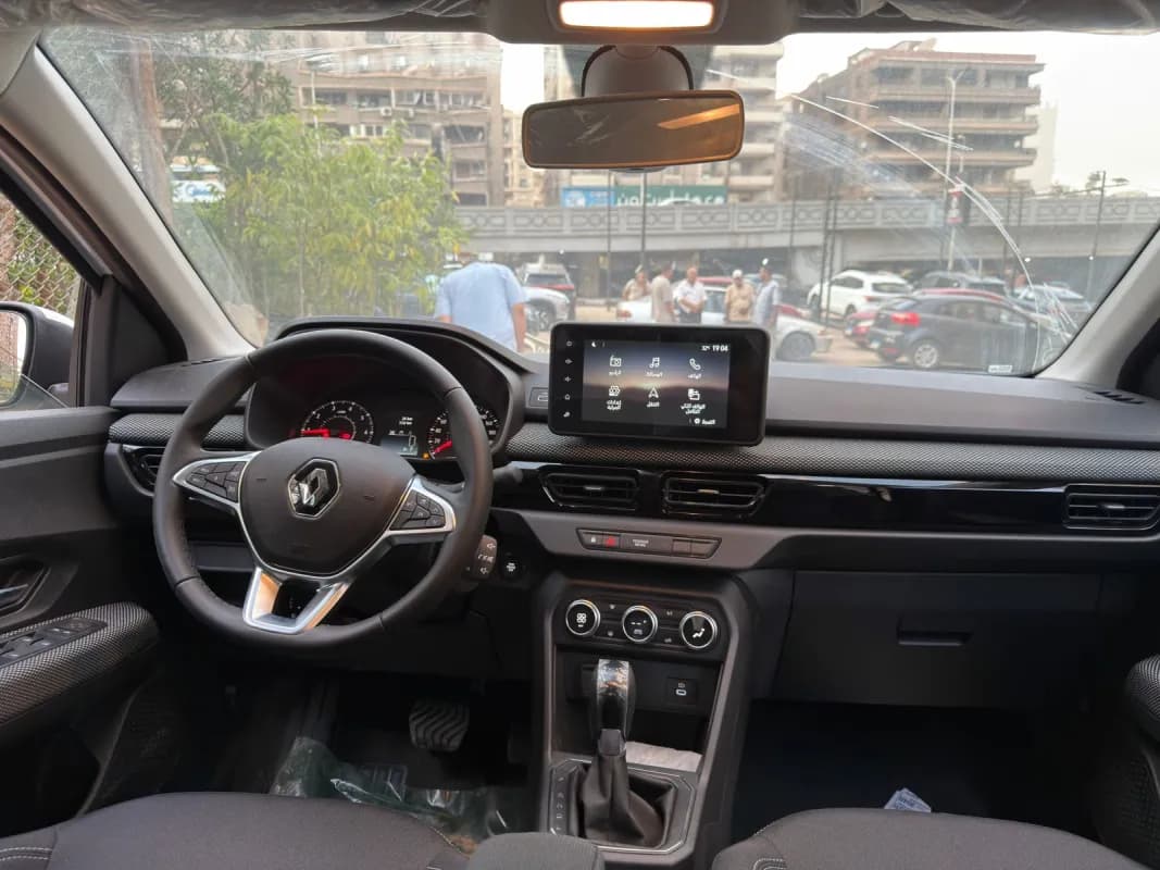 Renault Taliant 2027 Evolution p1 White Cvt — New