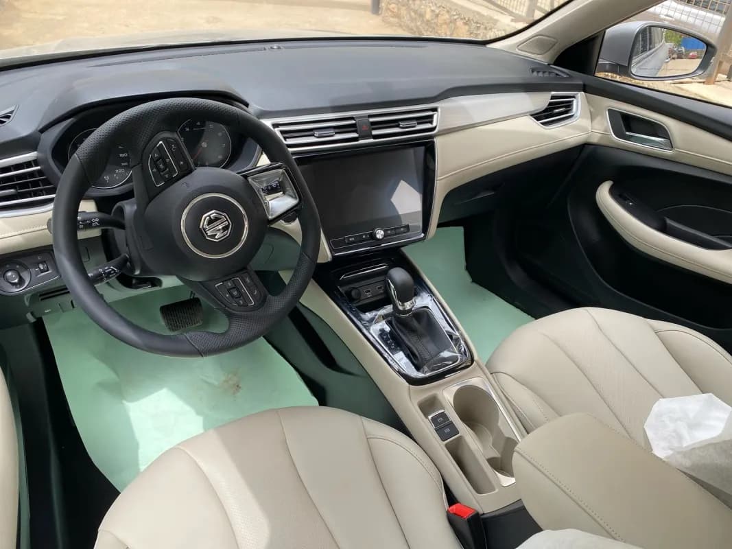 ام جي 5 2027 لاكشري فضي فتيس متغير السرعات باستمرار — جديدة