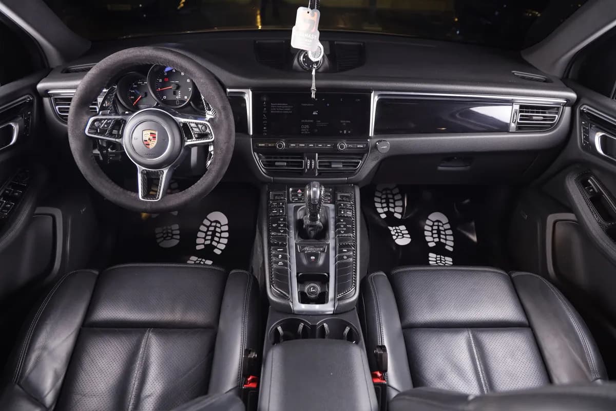 Porsche Macan 2020 GTS White Automatic — Used