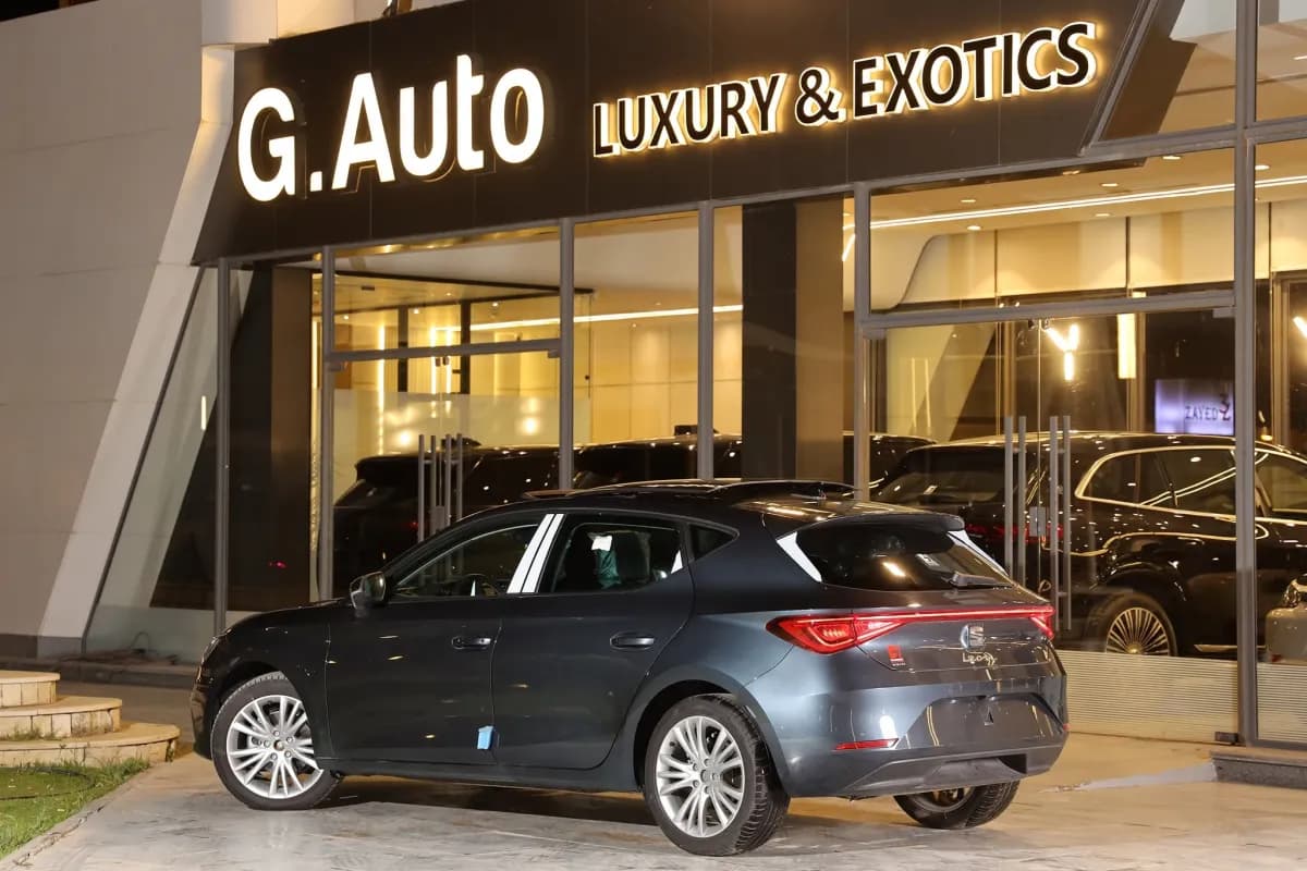 Seat Leon 2026 Advanced Gray Automatic — New