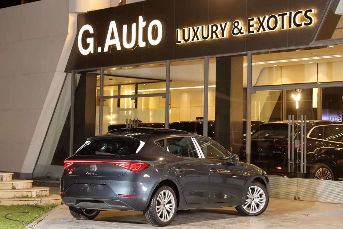 Seat Leon 2026 Advanced Gray Automatic — New