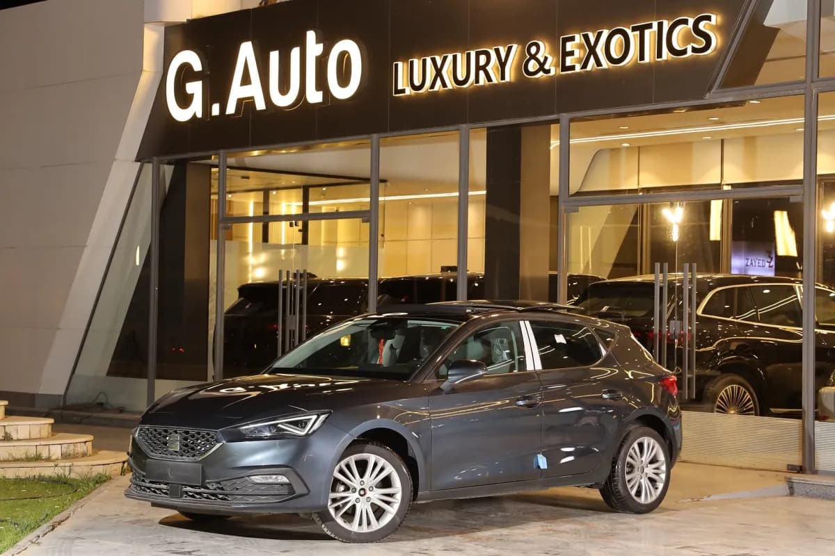 Seat Leon 2026 Advanced Gray Automatic — New