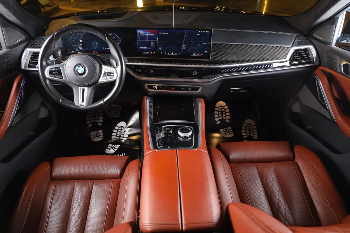 BMW X6 2025 M60i xDrive White Automatic — Used