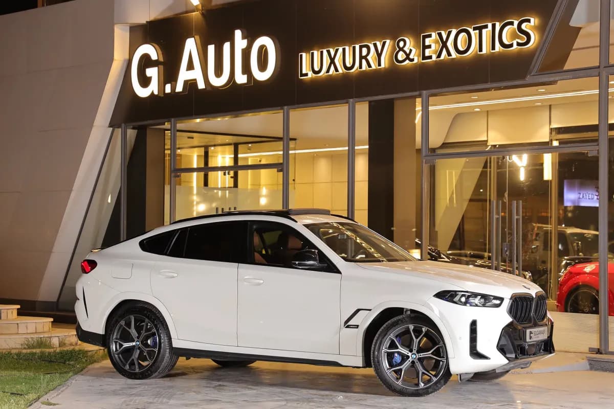 BMW X6 2025 M60i xDrive White Automatic — Used