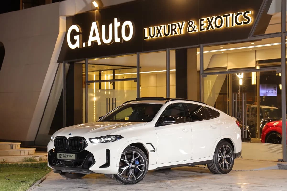 BMW X6 2025 M60i xDrive White Automatic — Used