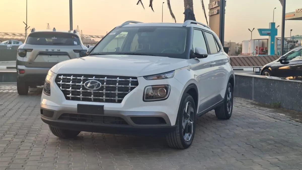 Hyundai Venue 2027 Redline White Automatic — New