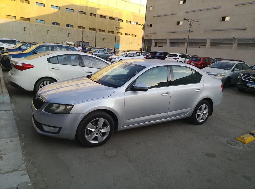 Skoda Octavia A7 2014 Active Silver Automatic — Used