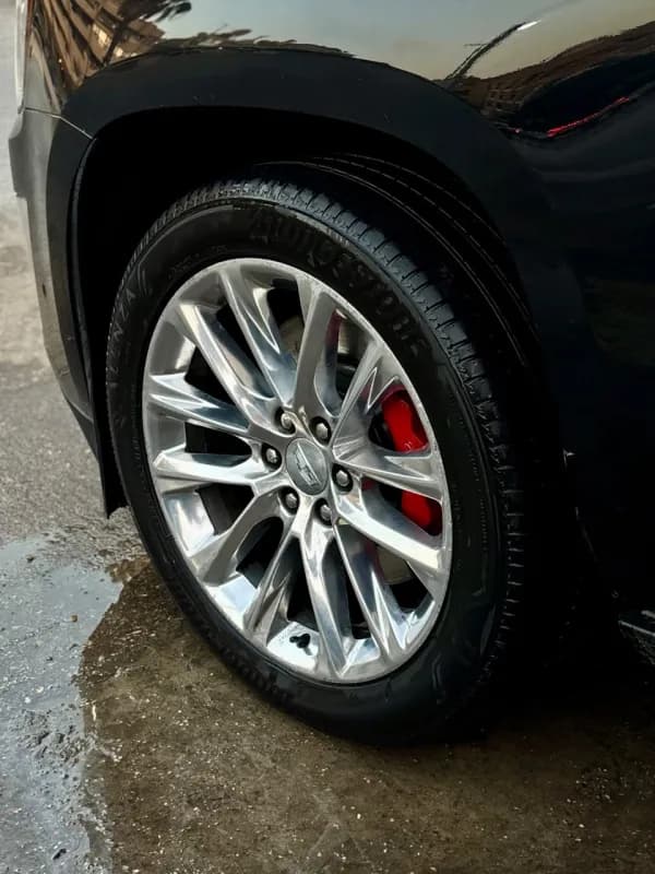 Cadillac Escalade 2018 Platinum Black Automatic — Used