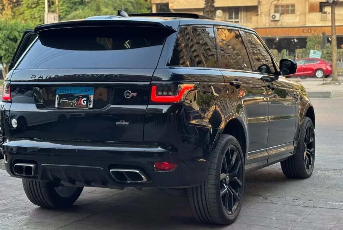 Range Rover Sport 2020 SVR Black Automatic — Used