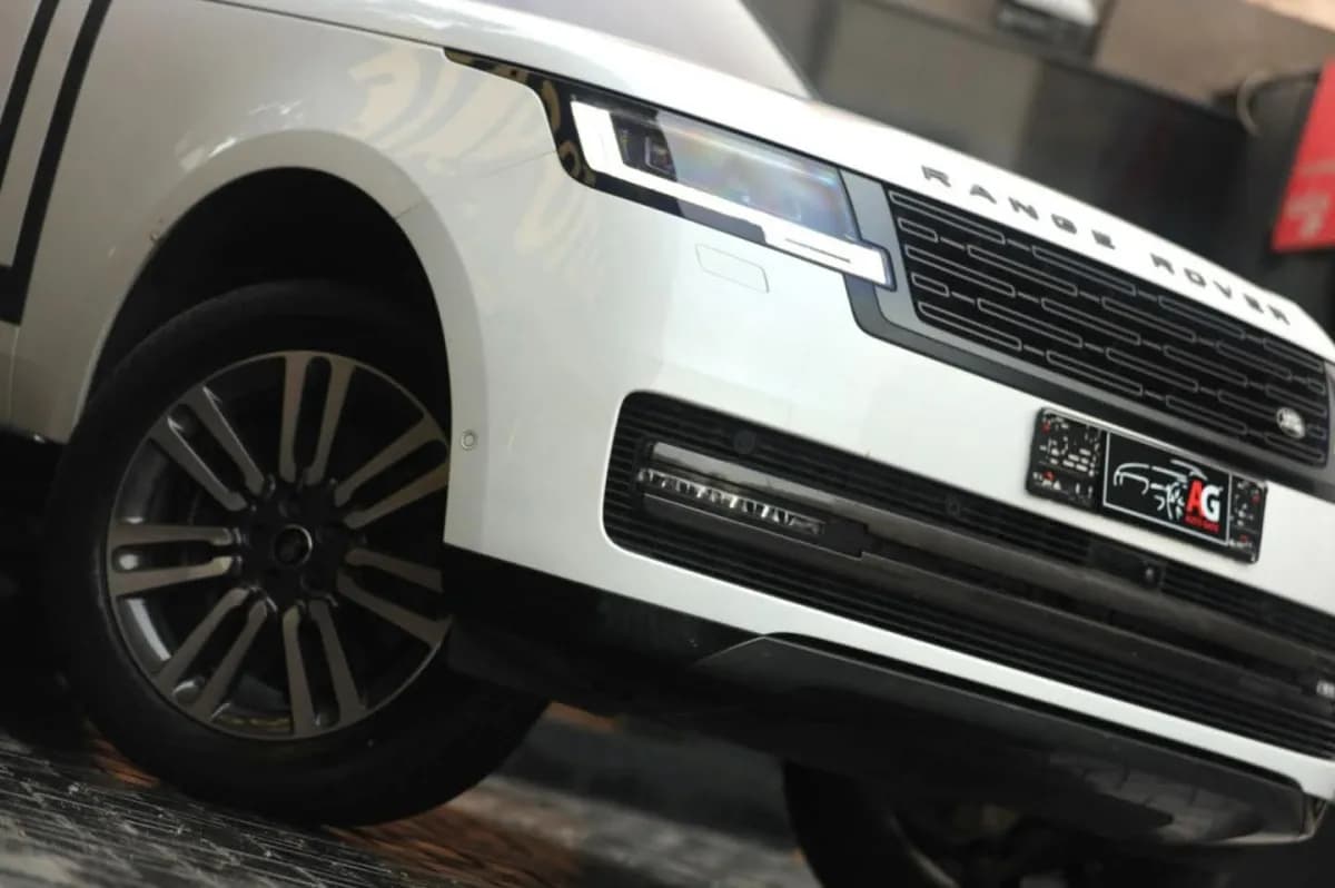 Range Rover VOGUE 2023 HSE White Automatic — Used