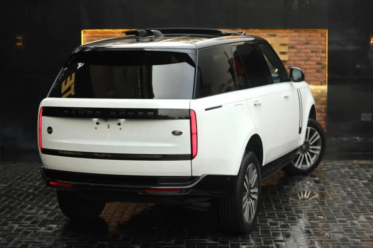 Range Rover VOGUE 2023 HSE White Automatic — Used