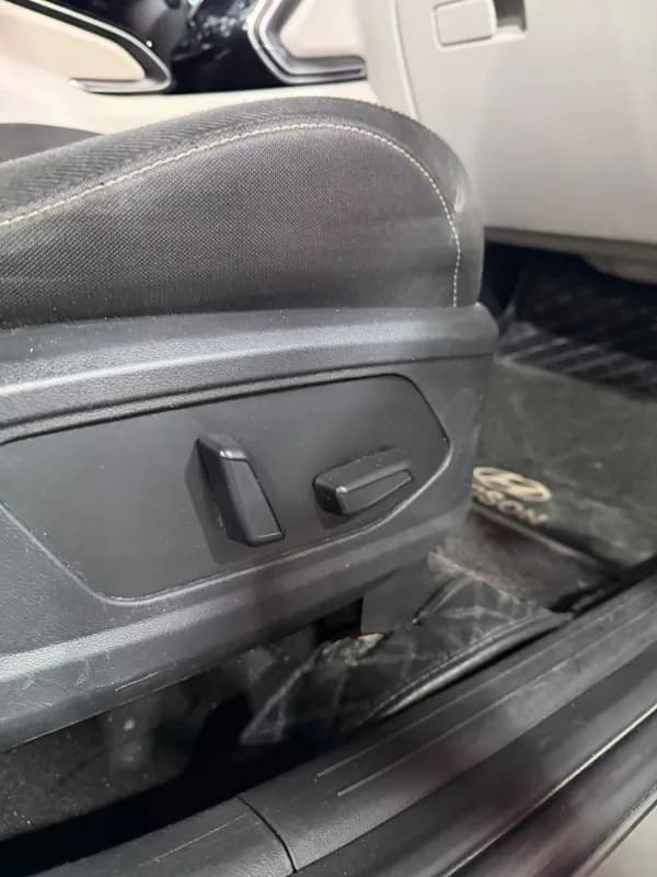 Hyundai Tucson 2024 Redline Silver Automatic — Used
