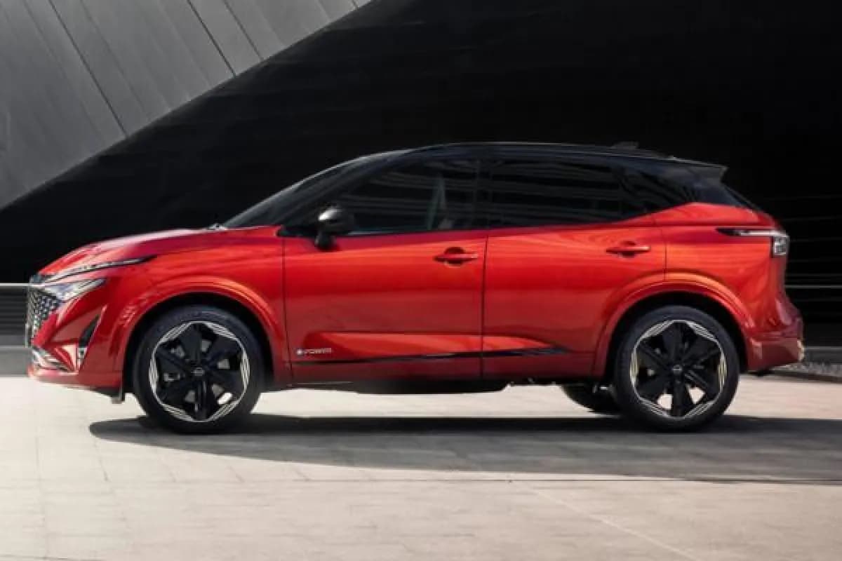 Nissan Qashqai 2027 N-connecta Red Automatic — New