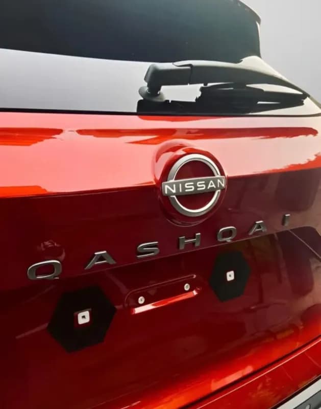 Nissan Qashqai 2027 N- Conecta+ 2 Tone Red Automatic — New