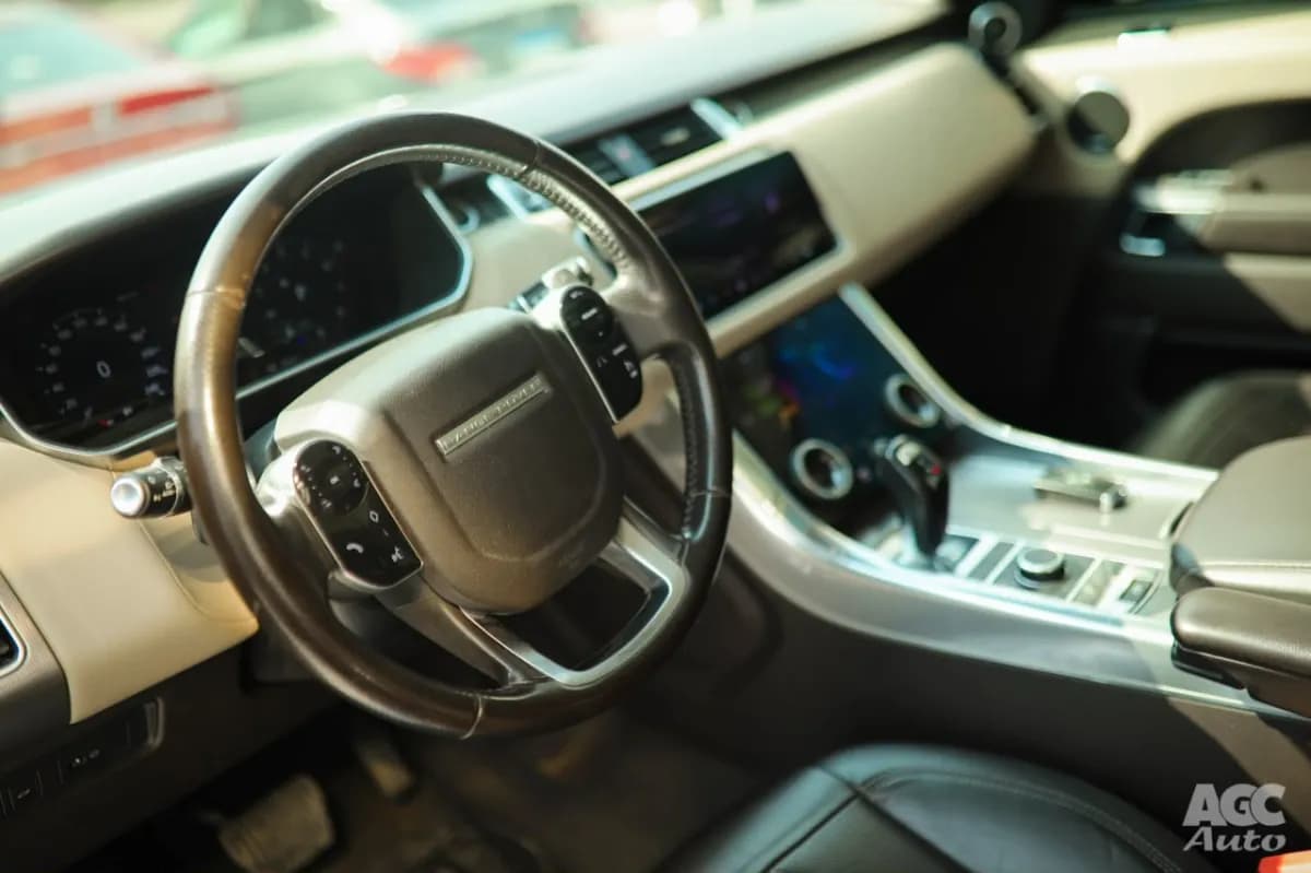 Range Rover Sport 2020 HSE Gray Automatic — Used