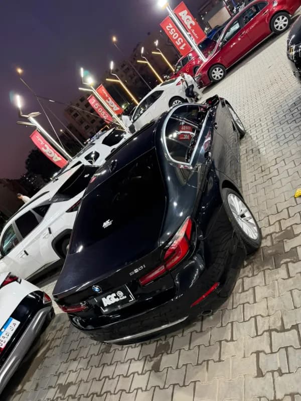 BMW 520i 2018 Luxury Darkred Automatic — Used