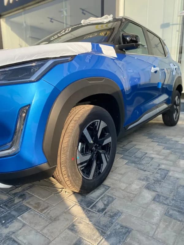 Nissan Magnite 2027 Tekna Blue Cvt — New