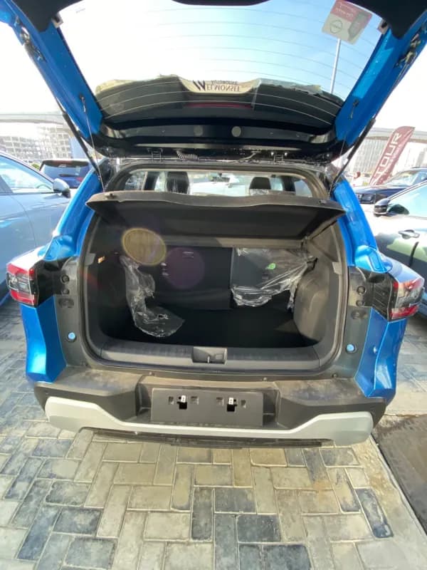 Nissan Magnite 2027 Tekna Blue Cvt — New