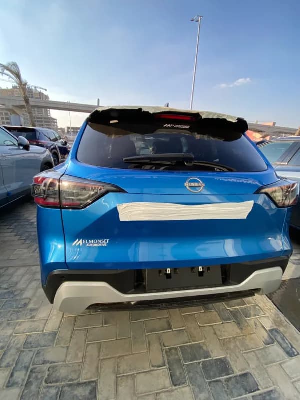 Nissan Magnite 2027 Tekna Blue Cvt — New