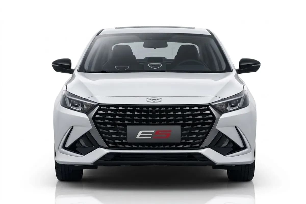 Kaiyi E5 2027 Flagship White Cvt — New