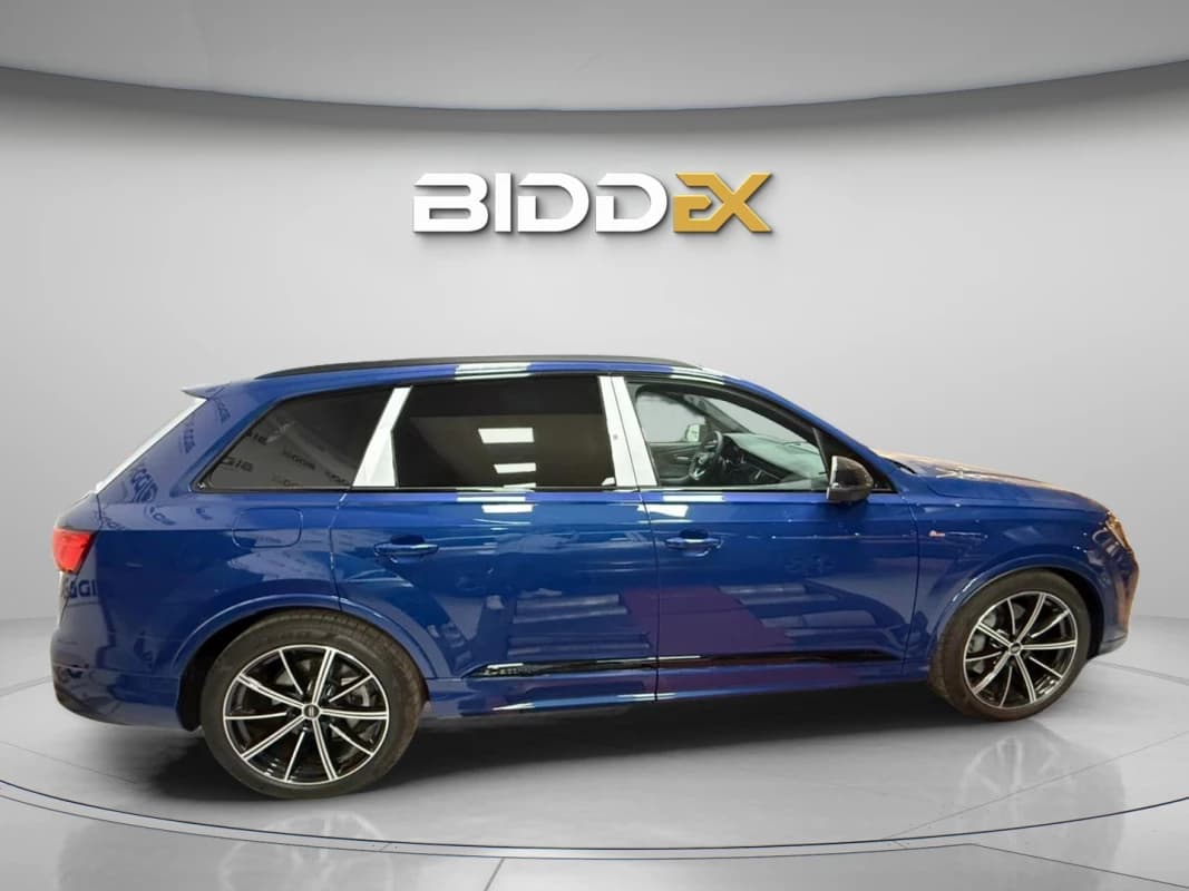Audi Q7 2025 S-Line Plus Blue Automatic — New