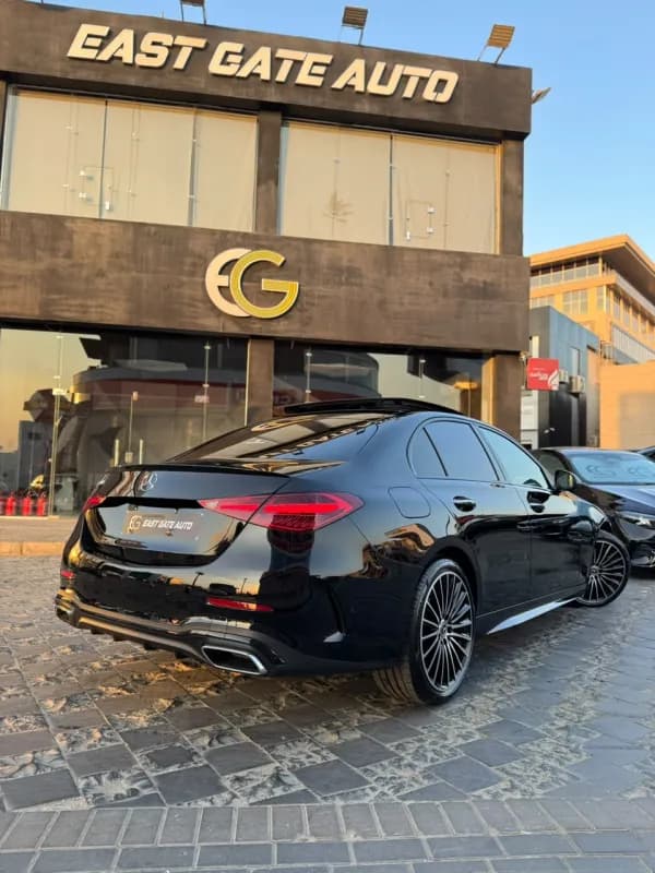 مرسيدس بنز C200 2026 بريميوم بلس أسود أوتوماتيك — جديدة