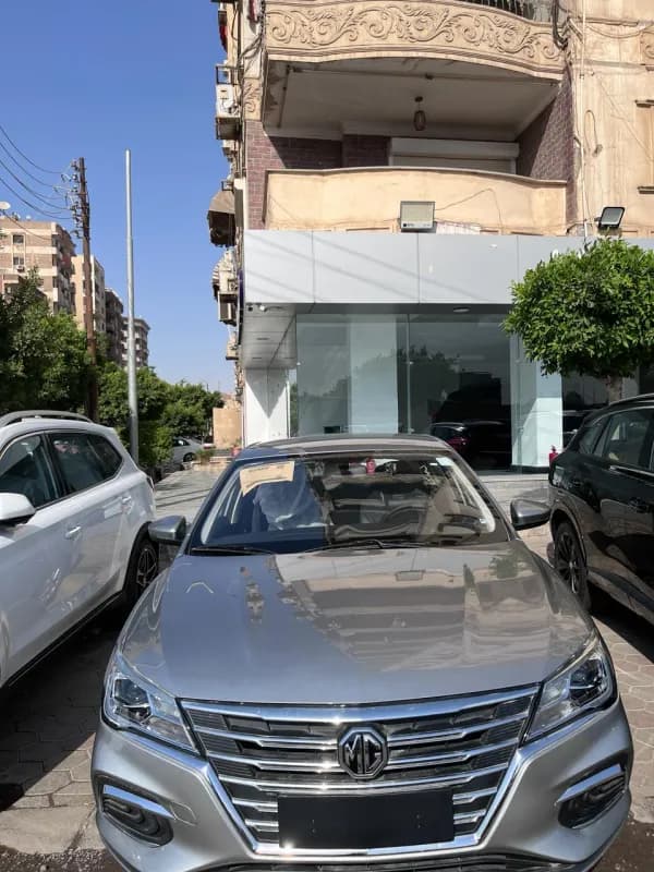 ام جي 5 2027 كومفورت فضي أوتوماتيك — جديدة