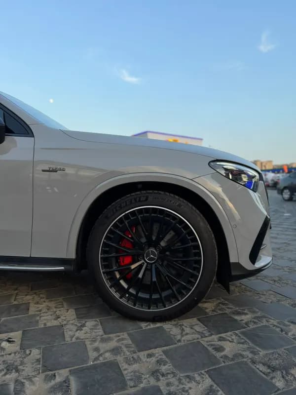مرسيدس بنز GLC 43 2026 اي ام جي كوبيه رمادي ناردو أوتوماتيك — جديدة